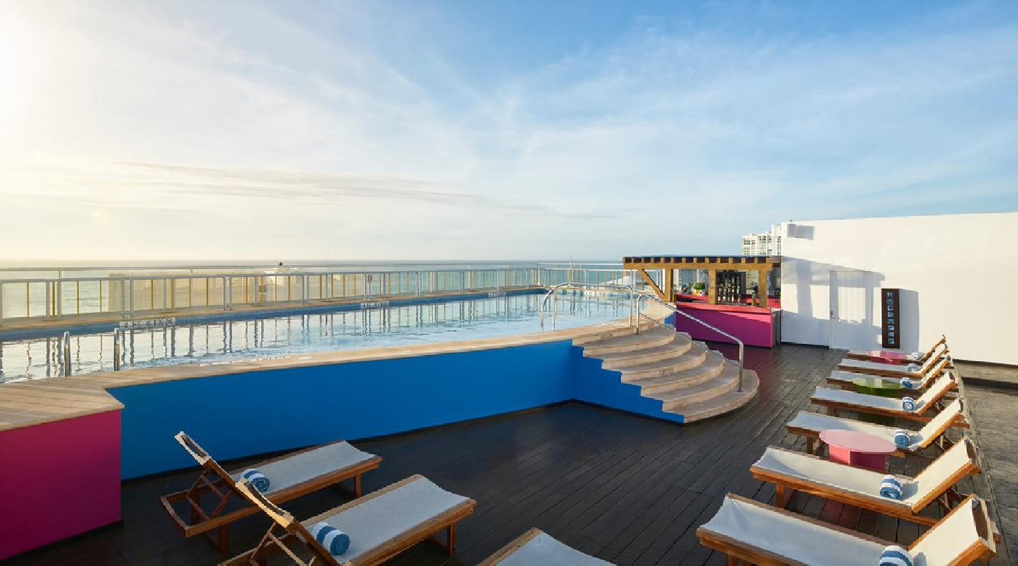 Renovated Aloft Cancun Bagian luar foto