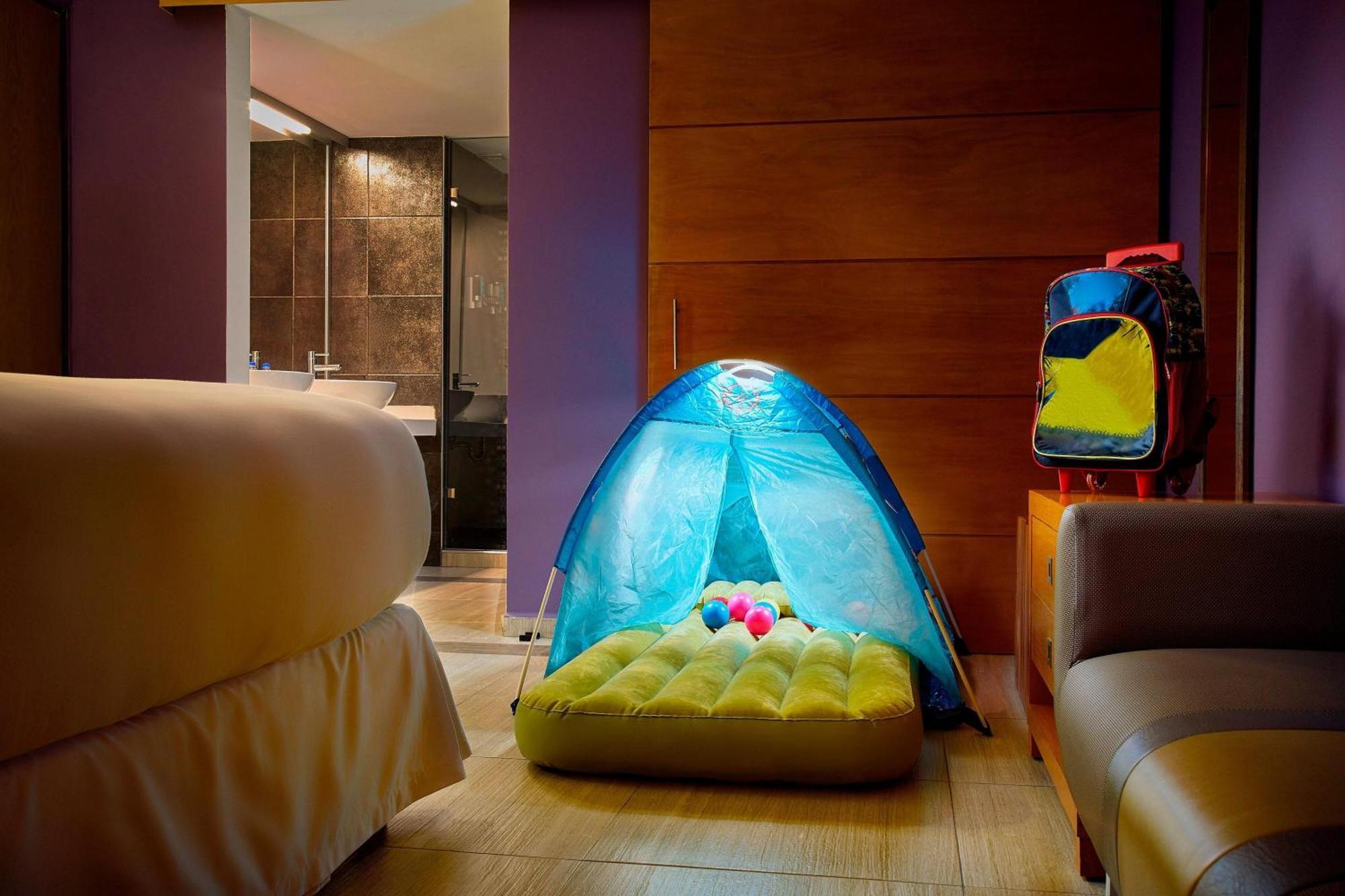Renovated Aloft Cancun Bagian luar foto