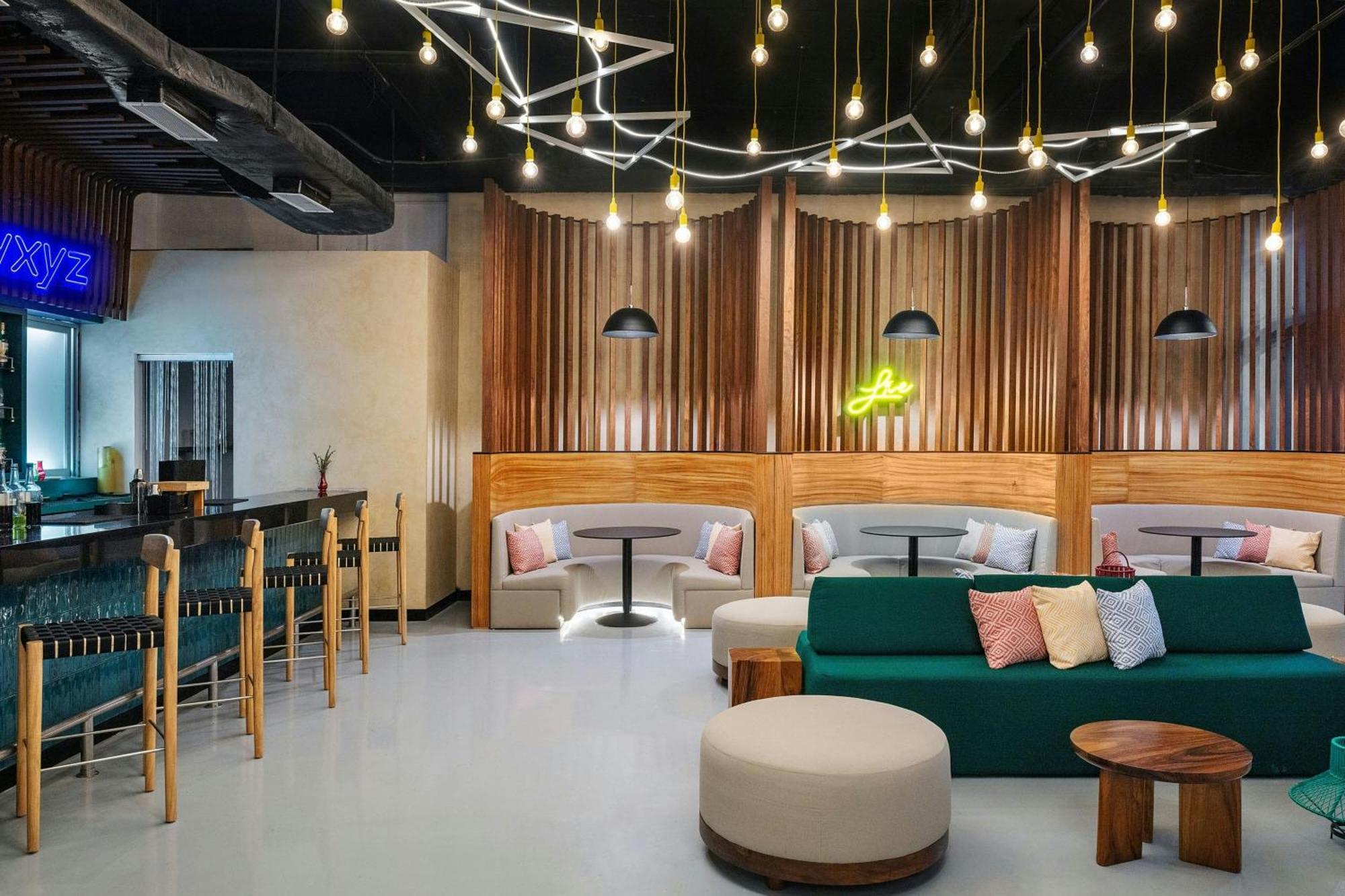 Renovated Aloft Cancun Bagian luar foto