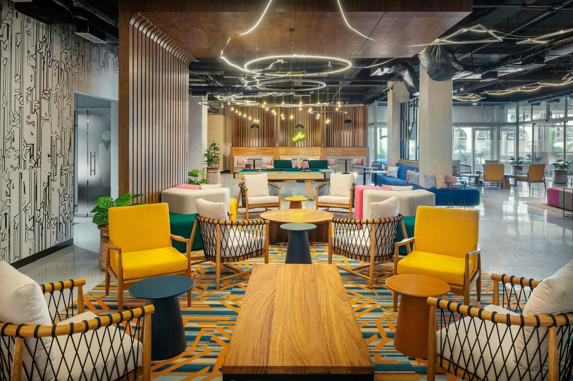 Renovated Aloft Cancun Bagian luar foto